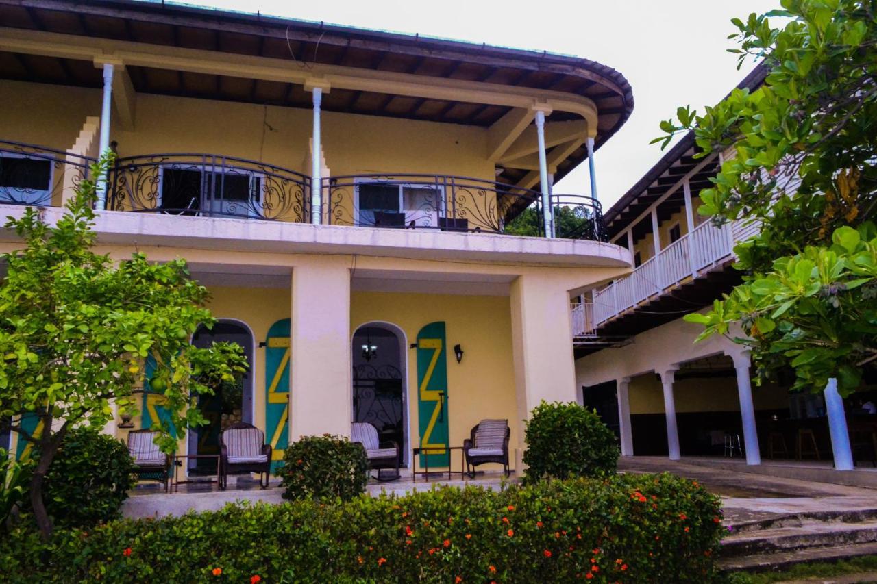 Hotel Habitation Des Lauriers Cap-Haïtien Exterior foto