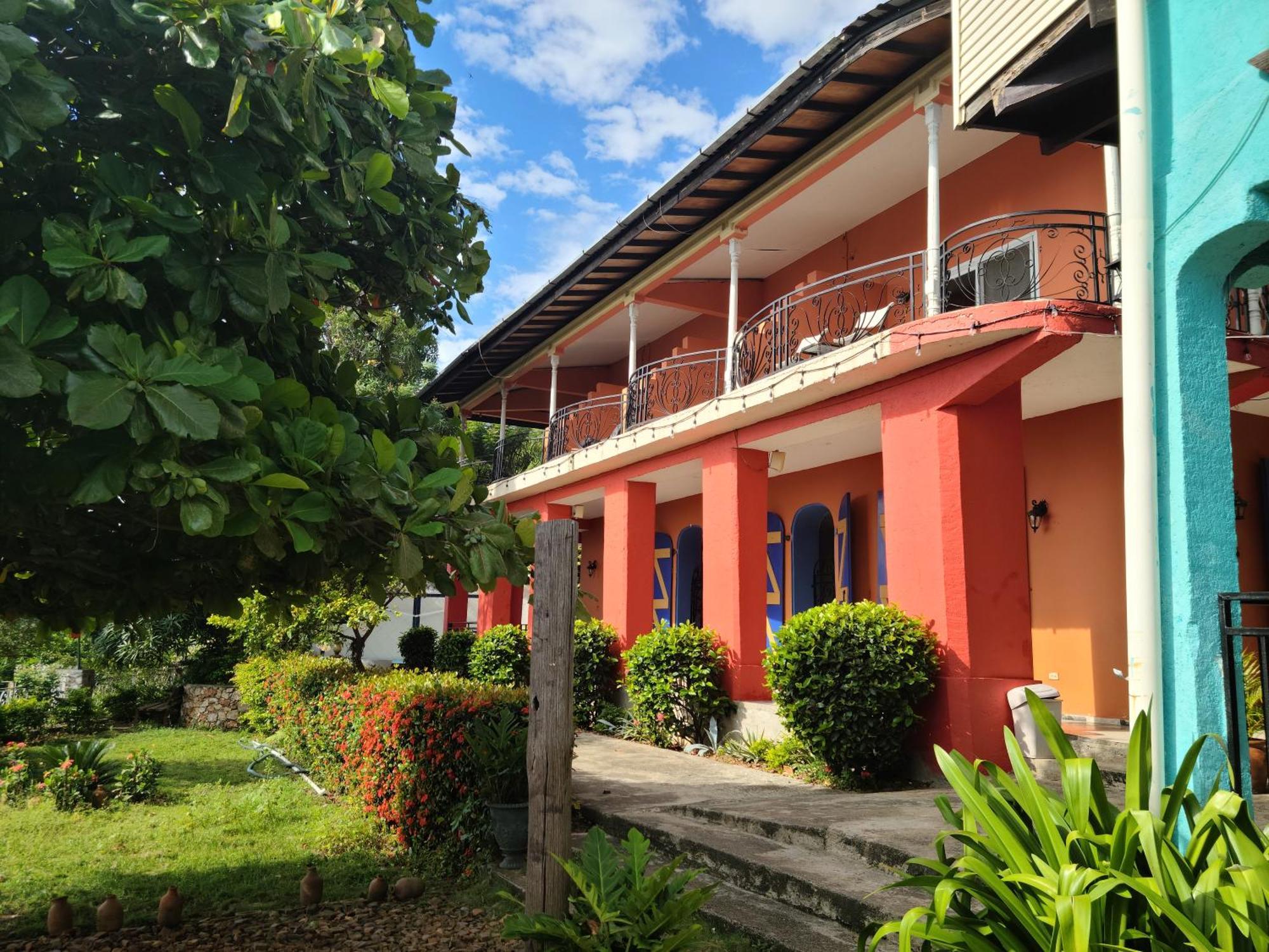 Hotel Habitation Des Lauriers Cap-Haïtien Exterior foto
