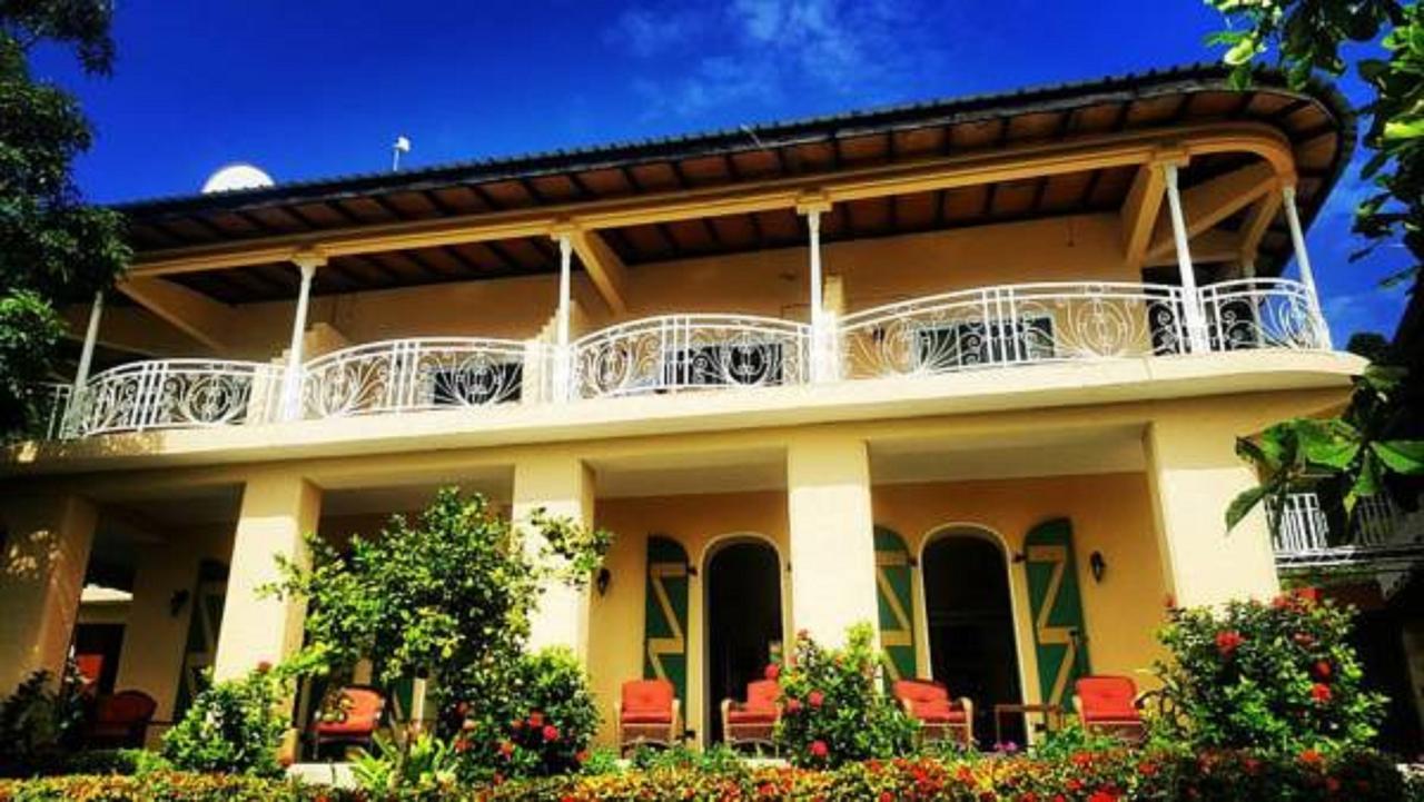 Hotel Habitation Des Lauriers Cap-Haïtien Exterior foto